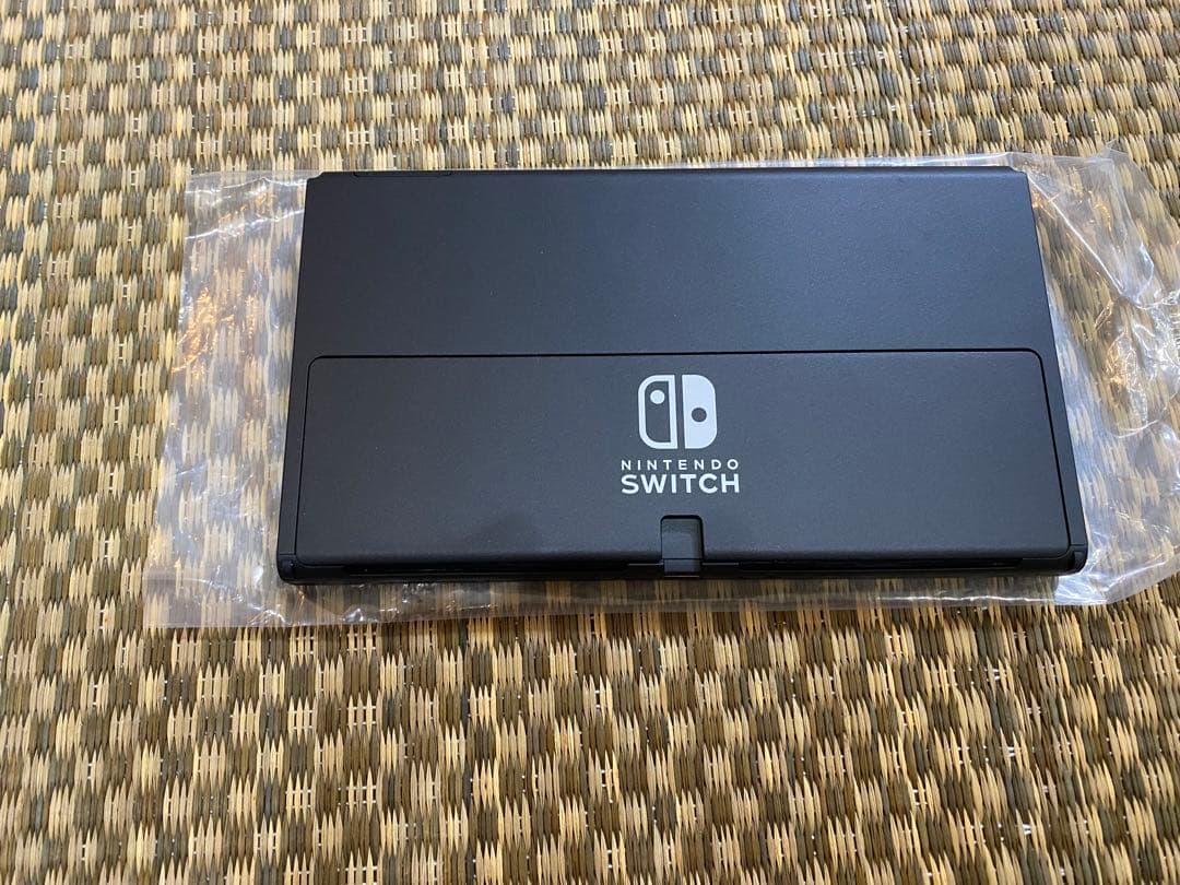ニンテンドースイッチ　有機ELモデル